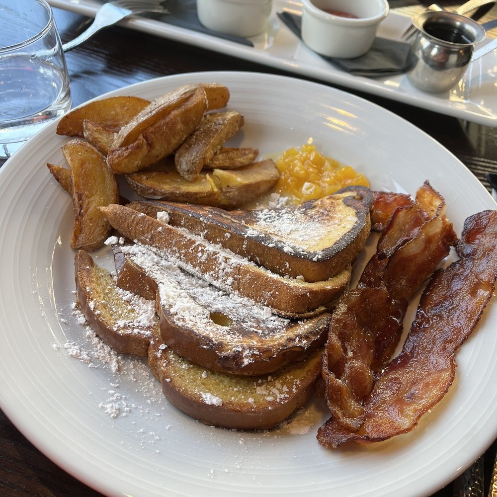 Plate - French toast, breakfast potatoes and bacon - Italian Near Me - Leawood, Kansas Plate - French toast, breakfast potatoes and bacon - Italian Near Me - Leawood, Kansas
