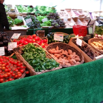 Marché Raspail - Farmers Market Near Me - Paris, 75 Marché Raspail - Farmers Market Near Me - Paris, 75