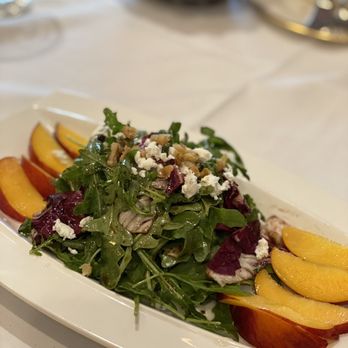 Cafe Renaissance - Peach Arugula Salad - French Near Me - Vienna, Virginia