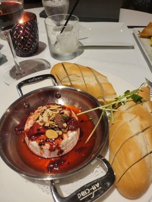 The Inn at Thorn Hill & Spa by null