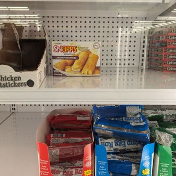 Dollar Tree Store #3046 - I'm guessing that the lobster and shrimp are fake. - Department Stores Near Me - Saint Paul, Minnesota