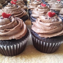 Cupcakes 'N' Desserts