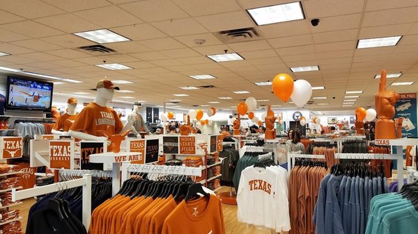 University Co-op by null