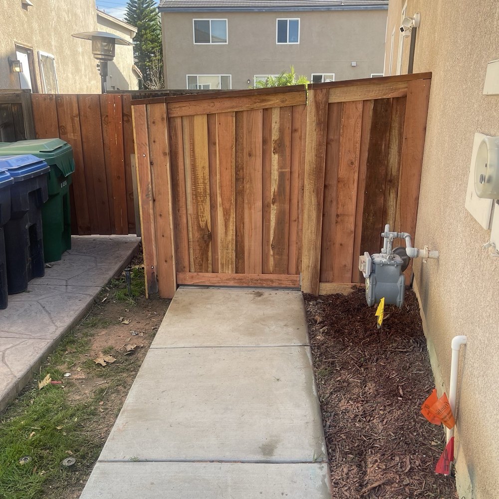 All Counties Fence & Supply - The front side of my new gate that all counties built. - Fences & Gates Near Me - Riverside, California All Counties Fence & Supply - The front side of my new gate that all counties built. - Fences & Gates Near Me - Riverside, California