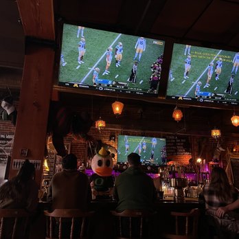 River Pig Saloon - Inside - Sports Bars Near Me - Portland, Oregon River Pig Saloon - Inside - Sports Bars Near Me - Portland, Oregon