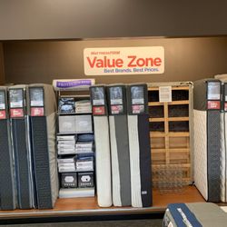 Mattress Firm Outlet - River City