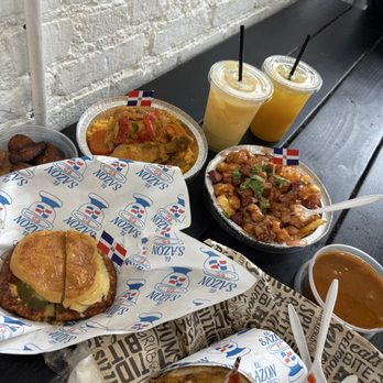 El Sazon R D - Dominican Near Me - New York, New York