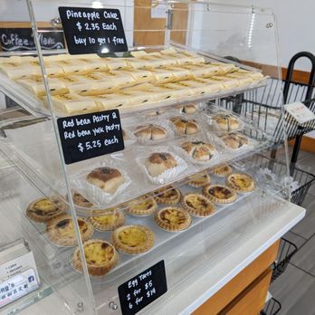 Ling's Cakery - Desserts Near Me - Oklahoma City, Oklahoma