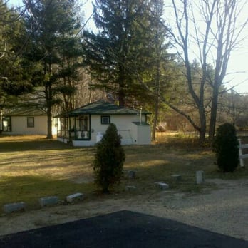 Perry's Motel & Cottages - Hotels Near Me - Intervale, New Hampshire
