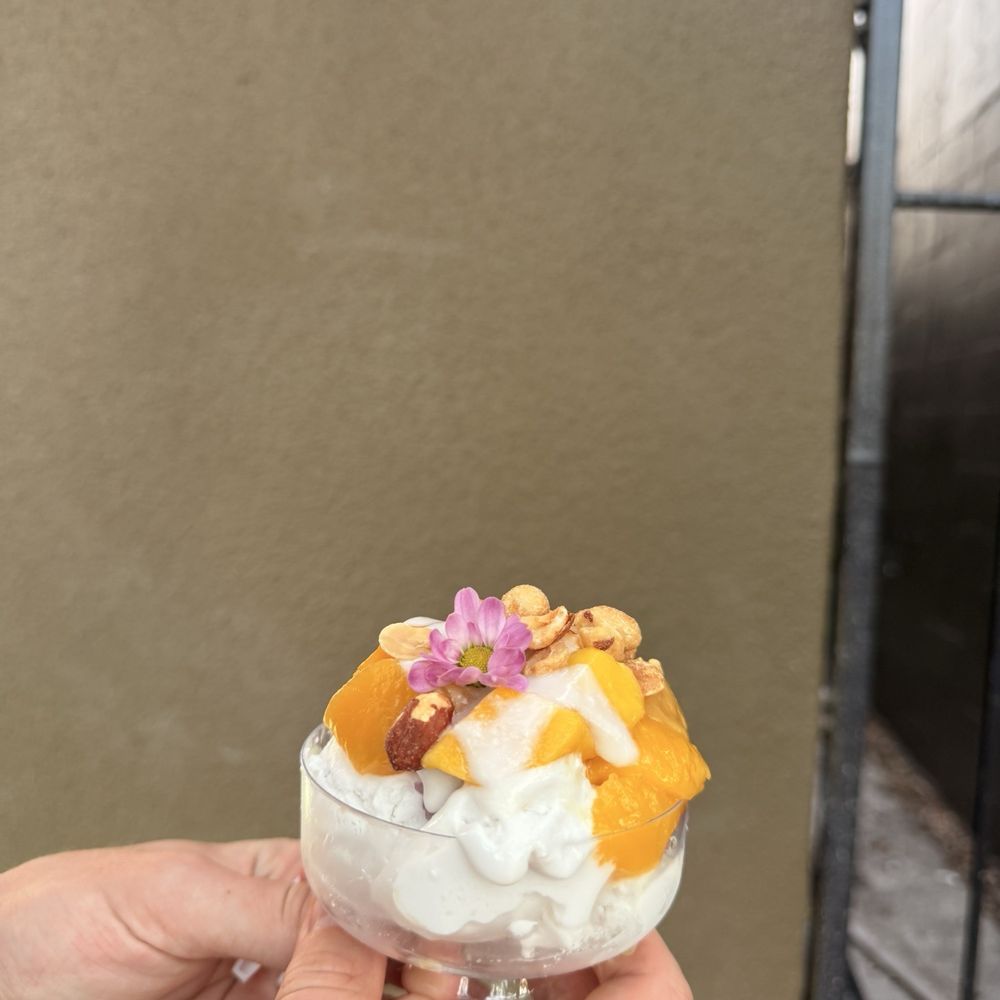 Coconut ice cream
