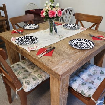 Derby Pyclet Parlour - Enjoy our Garden Table - Bakeries Near Me - Derby, DER