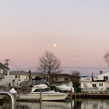 Smuggler Jack's - Seafood Near Me - Massapequa, New York