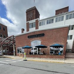 Riverside Cafe & Diner - Riverside Cafe