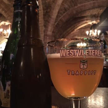 Le Trappiste - Beer Bar Near Me - Bruges, VWV