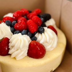 Whole Foods Market - New York cheesecake