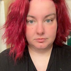 Tresses & Colours