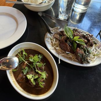 Wild Ginger - Indonesian Beef, 7 Flavor Beef - Thai Near Me - Seattle, Washington Wild Ginger - Indonesian Beef, 7 Flavor Beef - Thai Near Me - Seattle, Washington