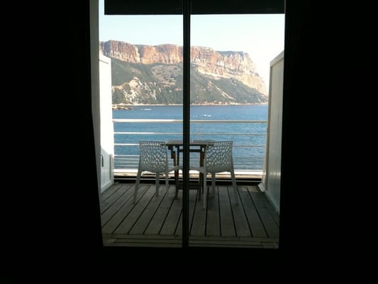 Hotel De La Plage - Mahogany by null