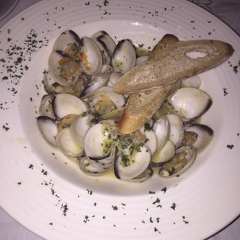 Chateau Morrisette Restaurant - Clams!!! - New American Near Me - Floyd, Virginia Chateau Morrisette Restaurant - Clams!!! - New American Near Me - Floyd, Virginia