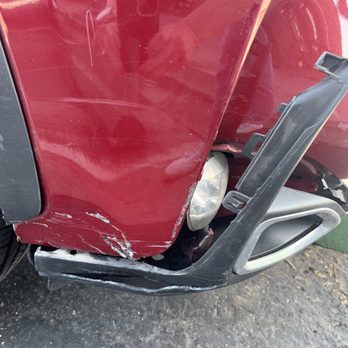 Bodycraft Collision Center - Bumper damage - Body Shops Near Me - Tustin, California Bodycraft Collision Center - Bumper damage - Body Shops Near Me - Tustin, California