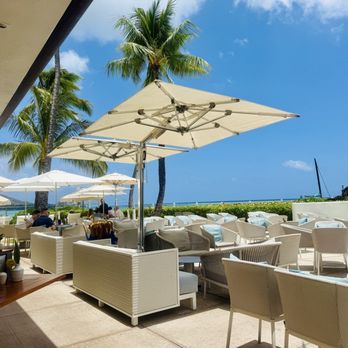 House Without A Key - Outside Seating - Seafood Near Me - Honolulu, Hawaii