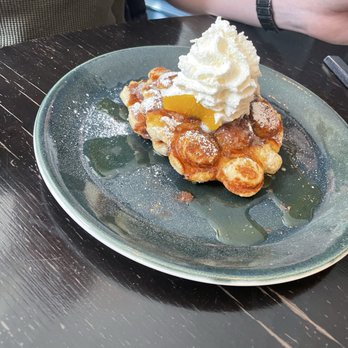 Edera Italian Eatery - Amaretto waffle - Desserts Near Me - St Louis, Missouri