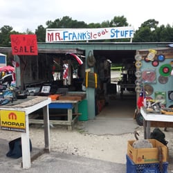 North Myrtle Beach Flea Market - Shop in parking lot