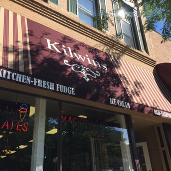 Kilwins Ice Cream - Chocolate - Fudge - Fabulous! Great location in Downton St. Joseph, very close to Silver Beach, and excellent products. Try the Toasted Coconut! - Ice Cream & Frozen Yogurt Near Me - St Joseph, Michigan