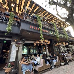 Elisabetta S Ristorante Bar Pizzeria 2026.ELISABETTA'S RISTORANTE BAR PIZZERIA - Updated January 2026 - 1204 ...