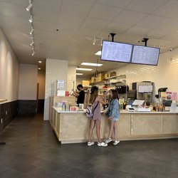 Over The Rainbow Tea Bar