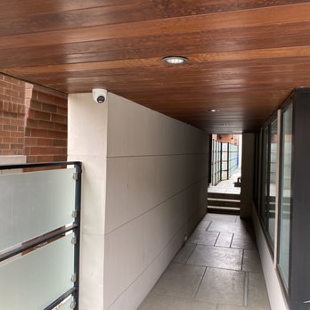 VinTech Systems - Hallway outdoor camera - Security Systems Near Me - Chicago, Illinois VinTech Systems - Hallway outdoor camera - Security Systems Near Me - Chicago, Illinois