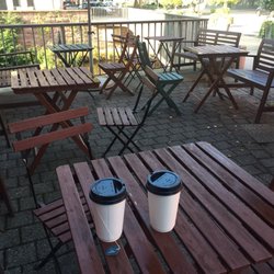 MoccaSin Coffee - Outside seating area