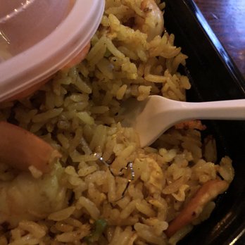 A Gusto Thai Bistro - E17. Pineapple Fried Rice with a side of metal scour sponge, anyone? - Cafes Near Me - Brooklyn, New York
