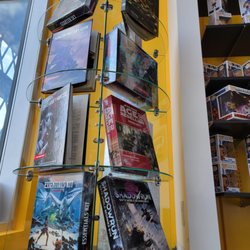 Rolling Tales Pop Culture