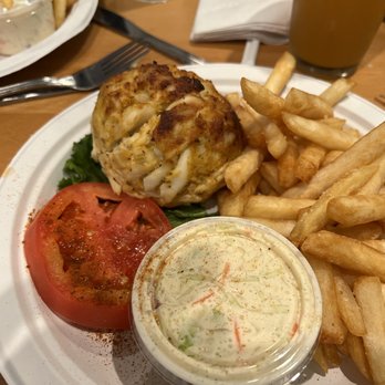 Koco's Pub - Crab cake platter - Pubs Near Me - Baltimore, Maryland Koco's Pub - Crab cake platter - Pubs Near Me - Baltimore, Maryland
