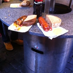 Eiche Metzgerei + Party-Service AG Uff Em Märt - Kalbbratwust on the left and most popular on the right. Both are delicious!