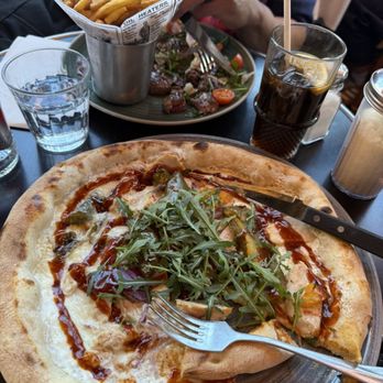 Firmine - Chicken bbq pizza - Italian Near Me - Paris, 75