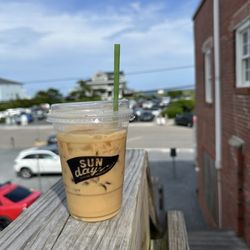 Sundays Café - Coconut latte