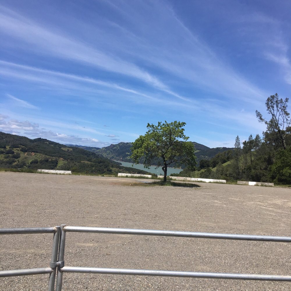 The Ranch at Lake Sonoma - Beautiful spot right above Lake Sonoma. Dream world for the girls! - Horseback Riding Near Me - Geyserville, California The Ranch at Lake Sonoma - Beautiful spot right above Lake Sonoma. Dream world for the girls! - Horseback Riding Near Me - Geyserville, California