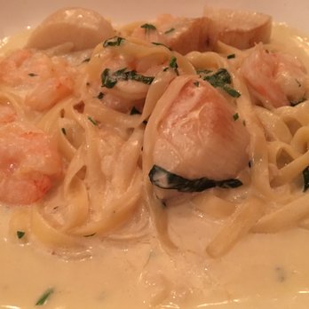 Tutti Toscani by Lamberti - Shrimp and scallop alfredo, part of the sunset menu - Italian Near Me - Cherry Hill, New Jersey Tutti Toscani by Lamberti - Shrimp and scallop alfredo, part of the sunset menu - Italian Near Me - Cherry Hill, New Jersey