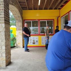 Tacos Tacos - After the storm. Everyone coming out for tacos.