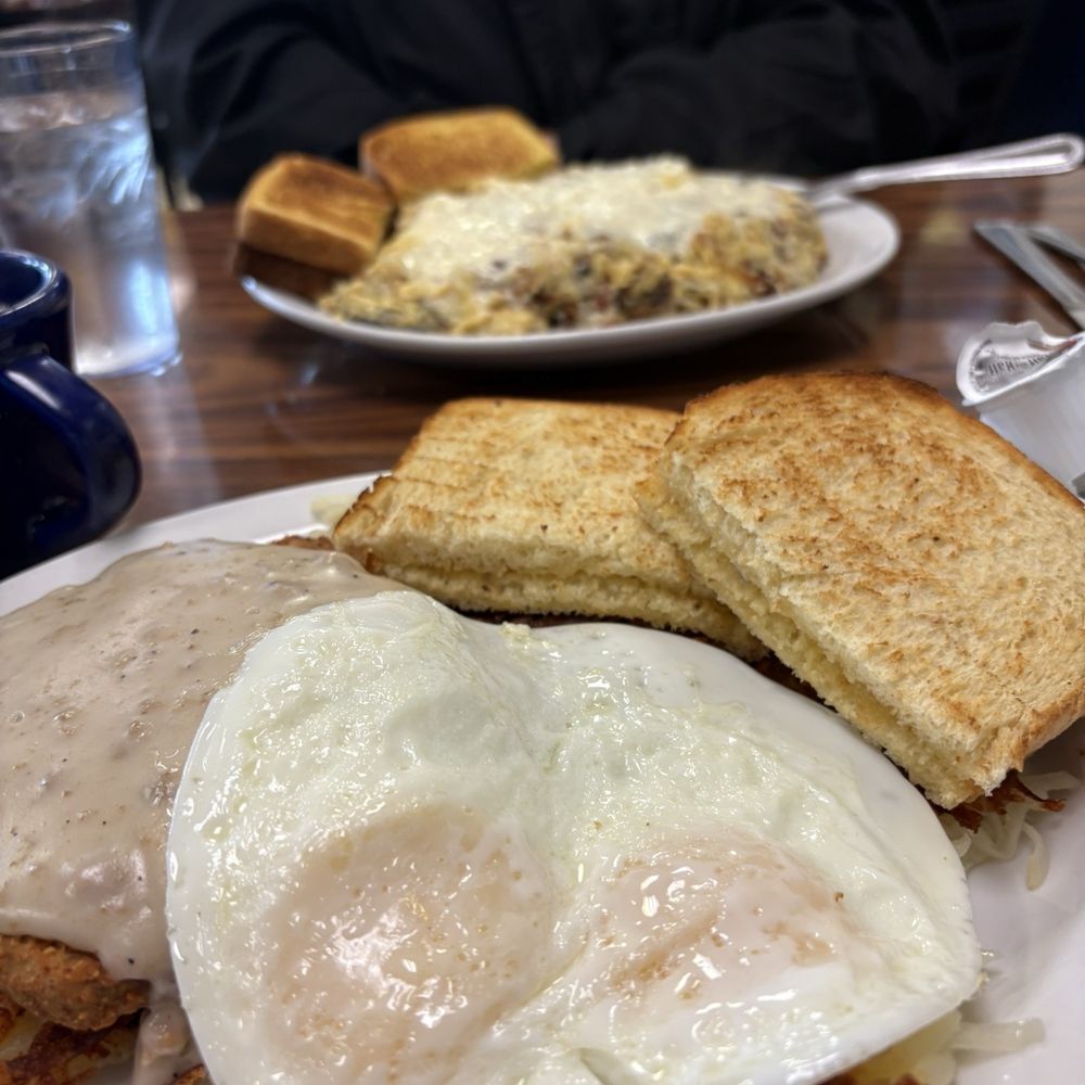 Voula's Offshore Cafe - Hobo and chicken fried steak with toast - Breakfast & Brunch Near Me - Seattle, Washington Voula's Offshore Cafe - Hobo and chicken fried steak with toast - Breakfast & Brunch Near Me - Seattle, Washington