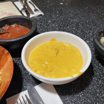 Los Gallos Mexican Restaurant - queso dip - Mexican Near Me - Fallon, Nevada Los Gallos Mexican Restaurant - queso dip - Mexican Near Me - Fallon, Nevada