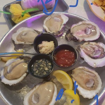 Pier 6 - Amazing oysters on the half shell - Seafood Near Me - San Leon, Texas