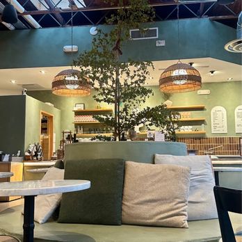Pantheon Coffee - Charging outlet - Coffee & Tea Near Me - West Hollywood, California Pantheon Coffee - Charging outlet - Coffee & Tea Near Me - West Hollywood, California