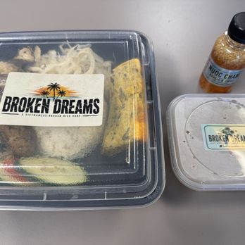 Broken Dreams - Lemongrass chicken broken rice bowl take-out - Vietnamese Near Me - Oakland, California