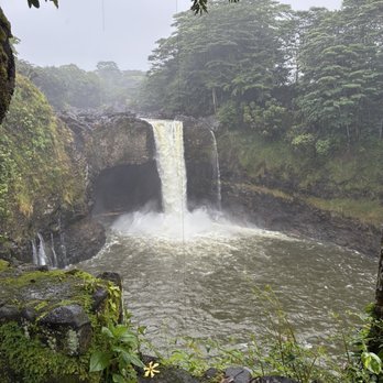 Rainbow Falls - Parks Near Me - Hilo, Hawaii Rainbow Falls - Parks Near Me - Hilo, Hawaii