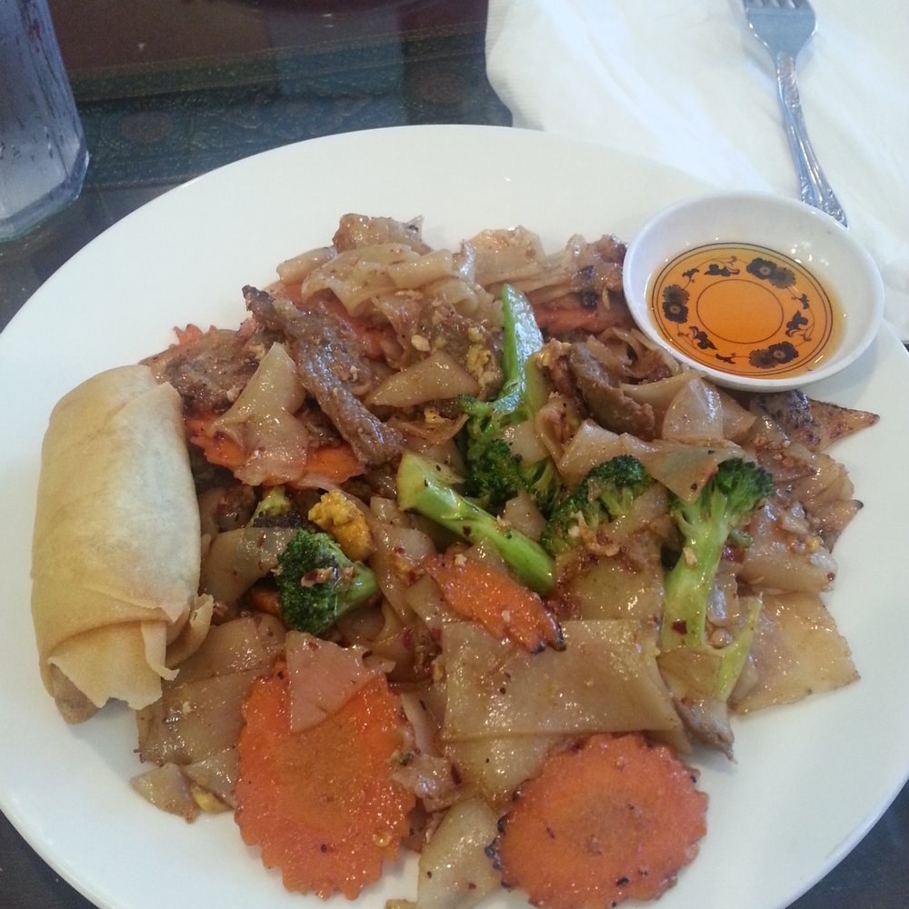 Tum Nak Thai - Pad sae ew - Thai Near Me - Mesa, Arizona Tum Nak Thai - Pad sae ew - Thai Near Me - Mesa, Arizona