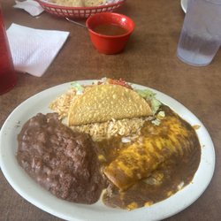 Monterrey Cafe - My Monterey plate. Delicious I ate everything and homemade tortillas.