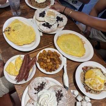 Eggs 'n Things Ko Olina - American Near Me - Kapolei, Hawaii Eggs 'n Things Ko Olina - American Near Me - Kapolei, Hawaii